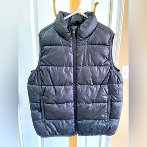Old Navy Puffer Vest, Black